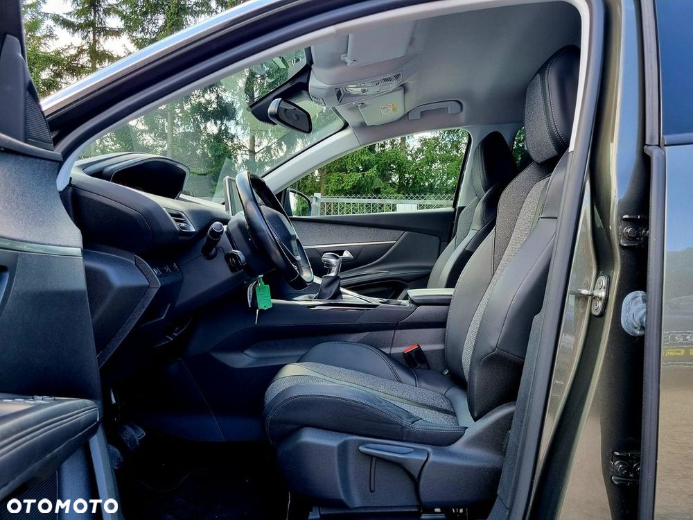 Peugeot 5008 1.5 BlueHDi Allure S&S - 9