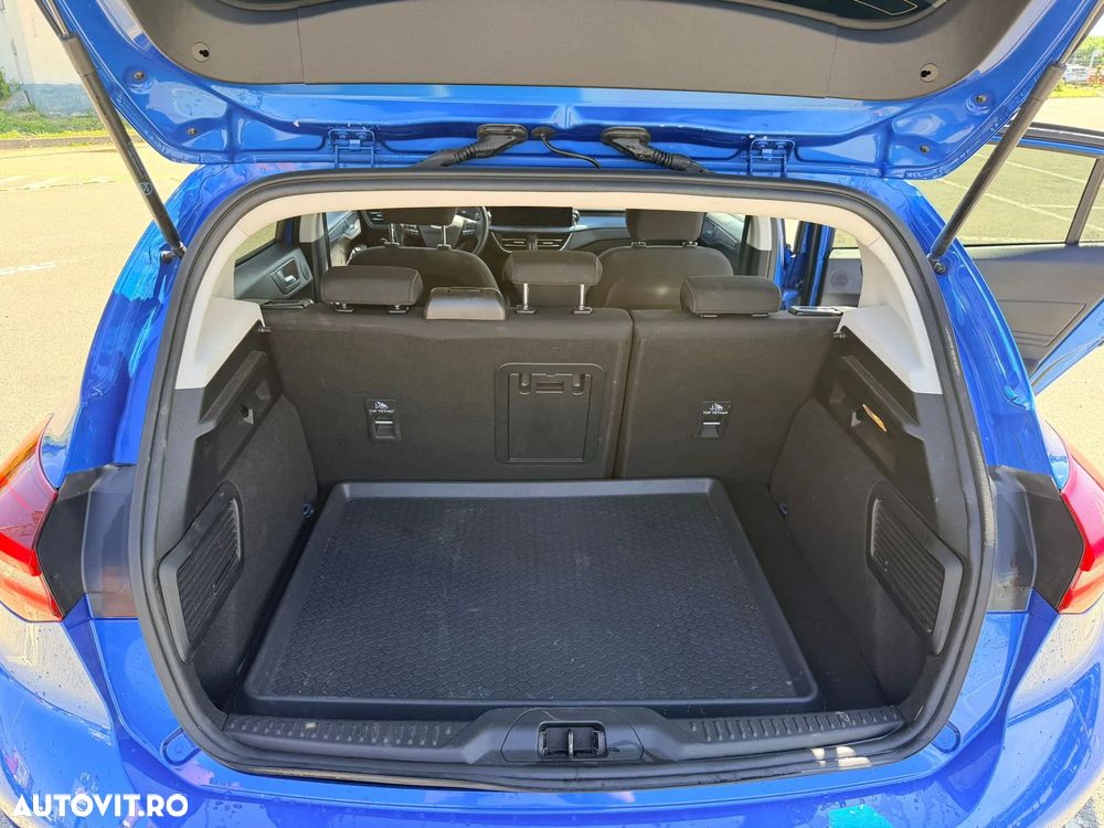 Ford Focus 1.0 EcoBoost 7DCT MHEV Active - 7