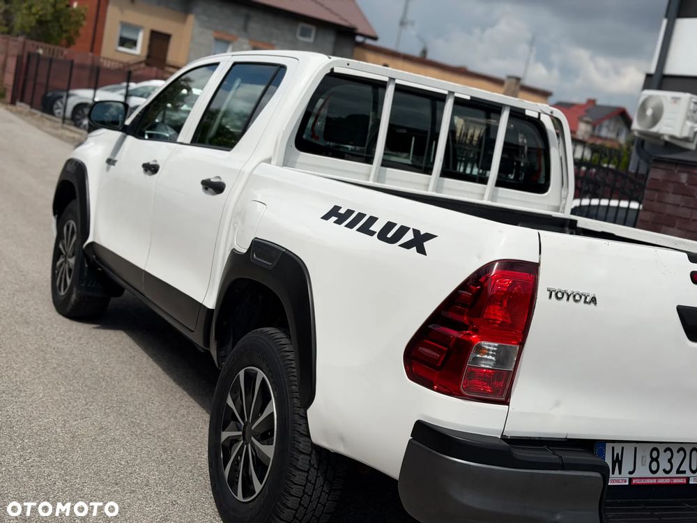 Toyota Hilux 2.4 D-4D Double Cab DLX 4x4 - 39