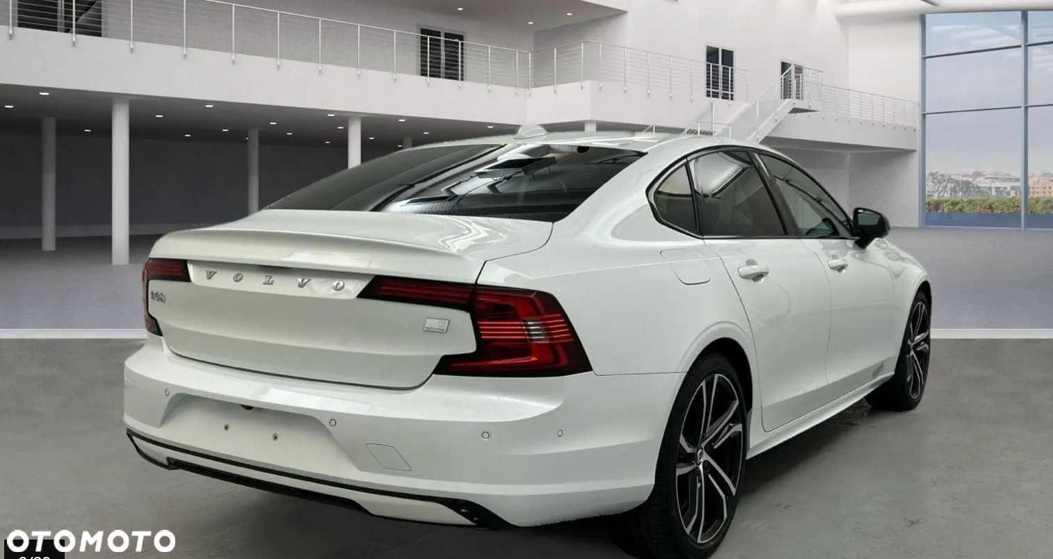 Volvo S90 T8 AWD Plug-In Hybrid Ultimate Dark - 3