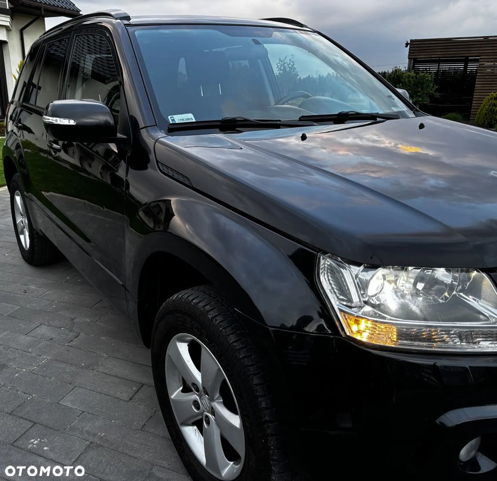 Suzuki Grand Vitara 2.4 Premium EU5 - 5