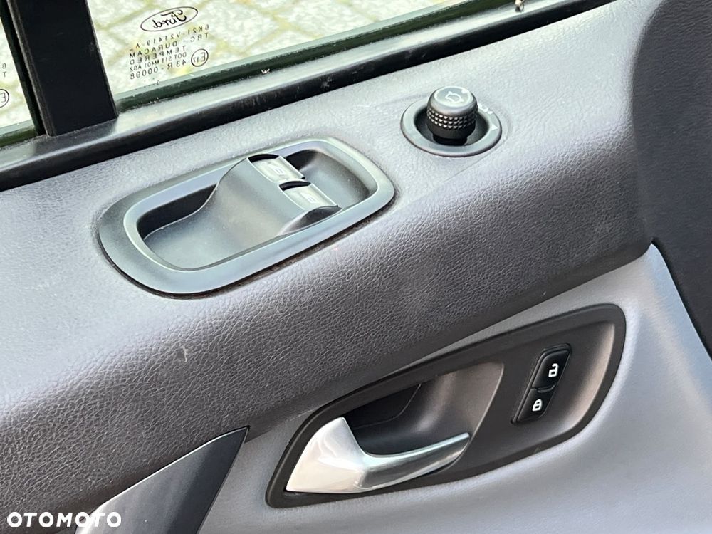 Ford Transit Custom - 14