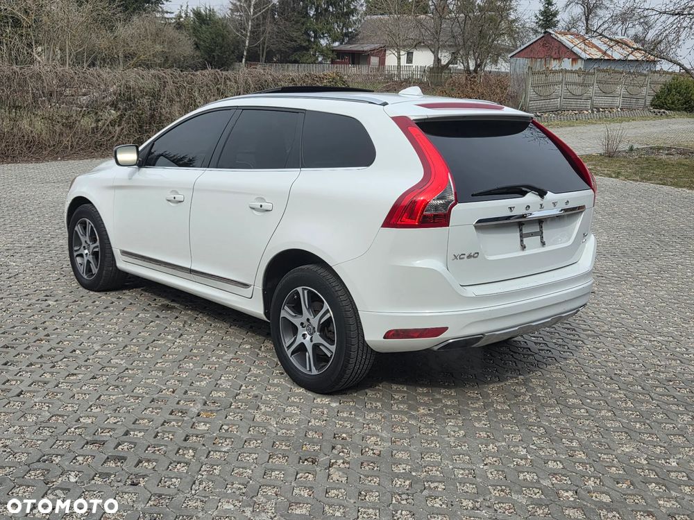 Volvo XC 60 T6 AWD Summum - 4