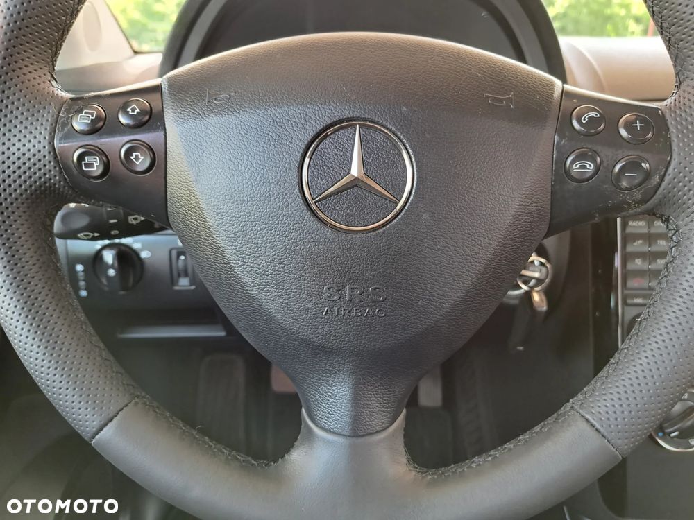 Mercedes-Benz Klasa A 160 BlueEFFICIENCY - 30
