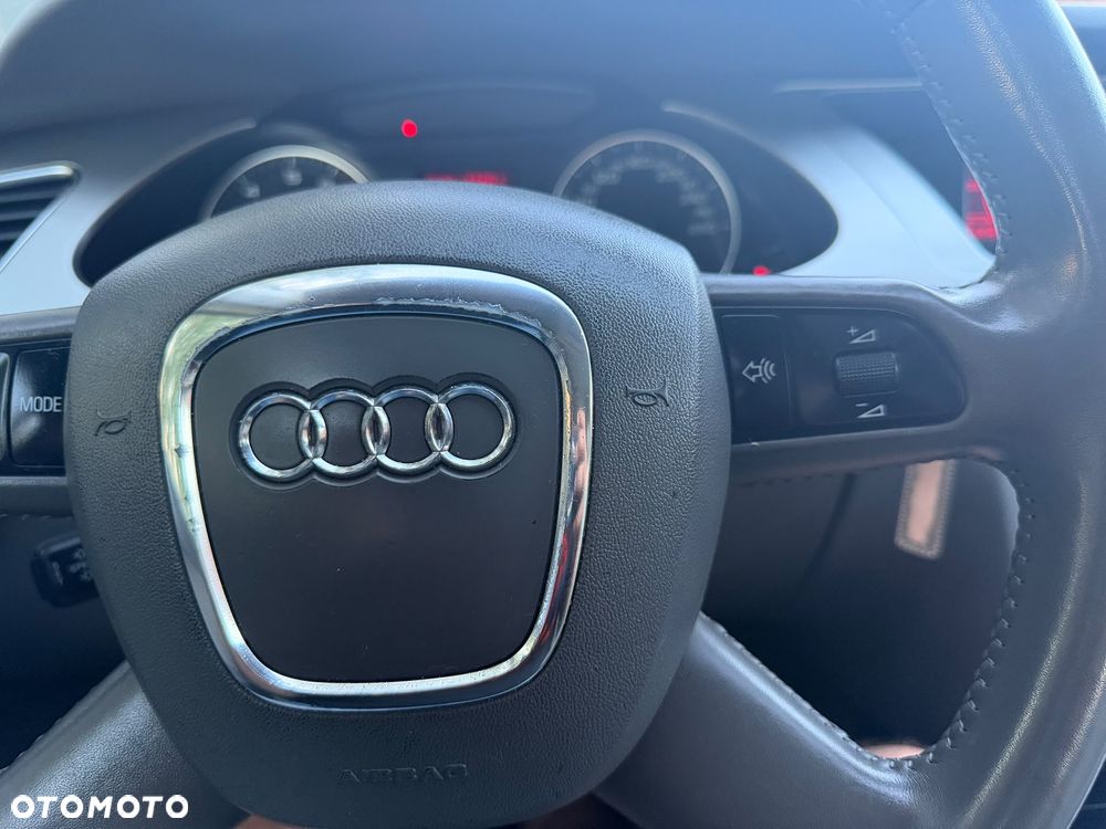 Audi A4 Avant 1.8 TFSI Ambiente - 30