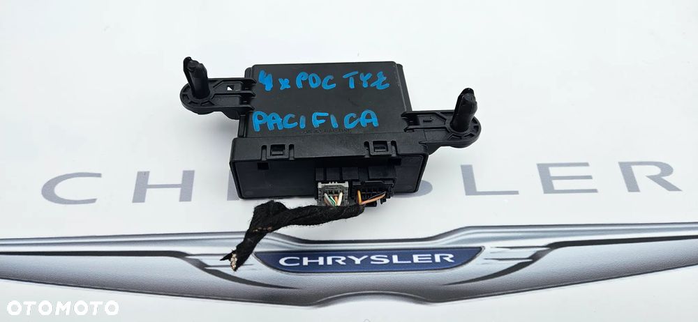Chrysler Pacifica 2016- Moduł czujników parkowania PDC Sterownik PDC zderzaka tył 4x PDC P68193772AI 68193772AI - 3
