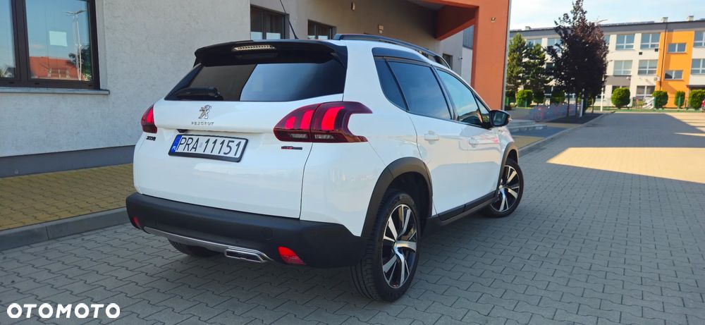 Peugeot 2008 1.5 BlueHDi GT Line S&S - 12