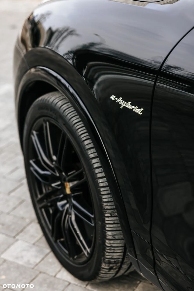 Porsche Cayenne E-Hybrid - 14