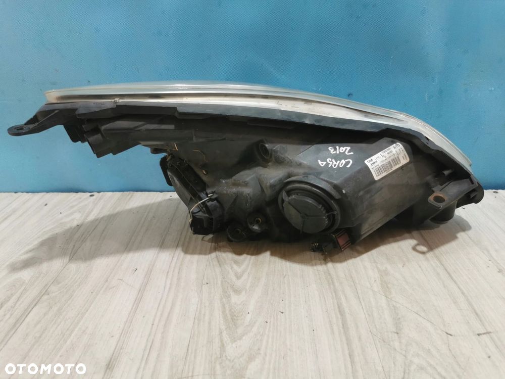 Opel Corsa D Lift lampa reflektor przód lewa Anglia - 2