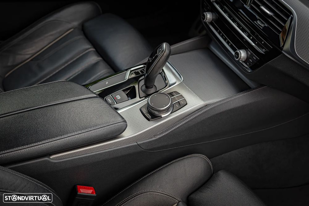 BMW 520 d Pack M Auto - 9