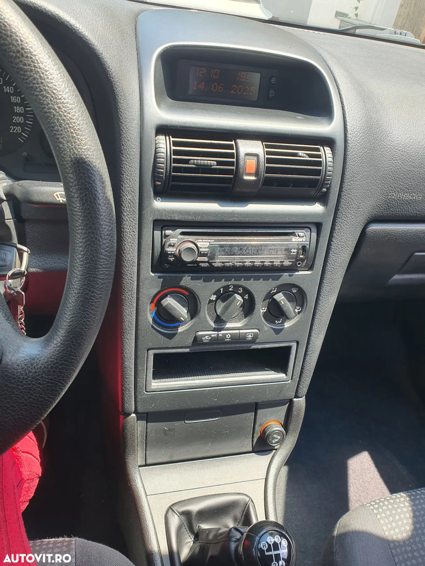 Opel Astra Classic 1.6i - 12
