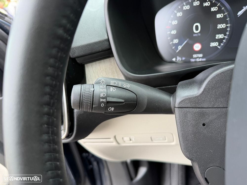 Volvo XC 40 2.0 T4 Inscription - 23