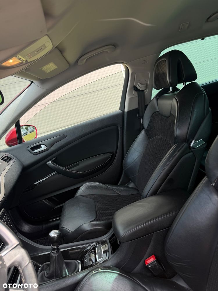 Citroën C5 HDi 140 FAP Exclusive - 23