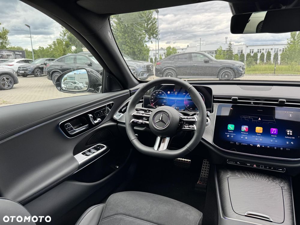 Mercedes-Benz Klasa E 220 d mHEV 4-Matic AMG 9G-Tronic - 14