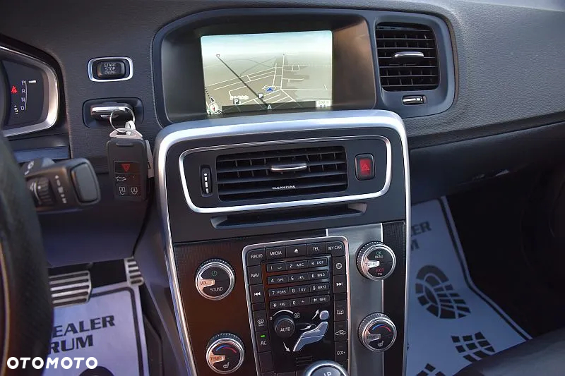 Volvo S60 D3 Drive-E R-Design Momentum - 13