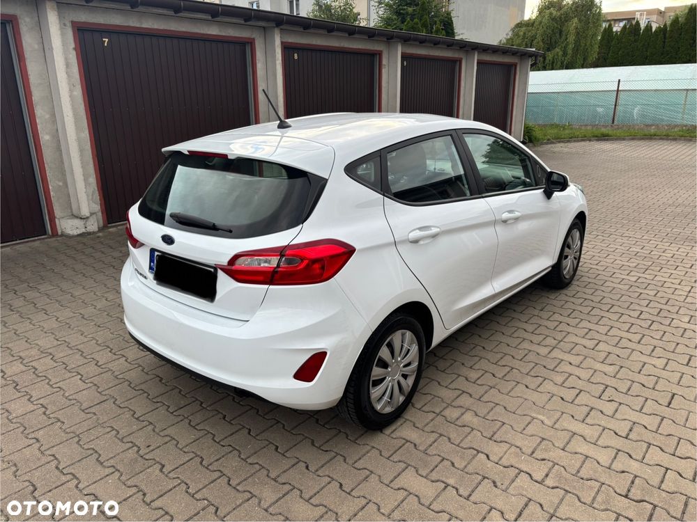 Ford Fiesta - 4