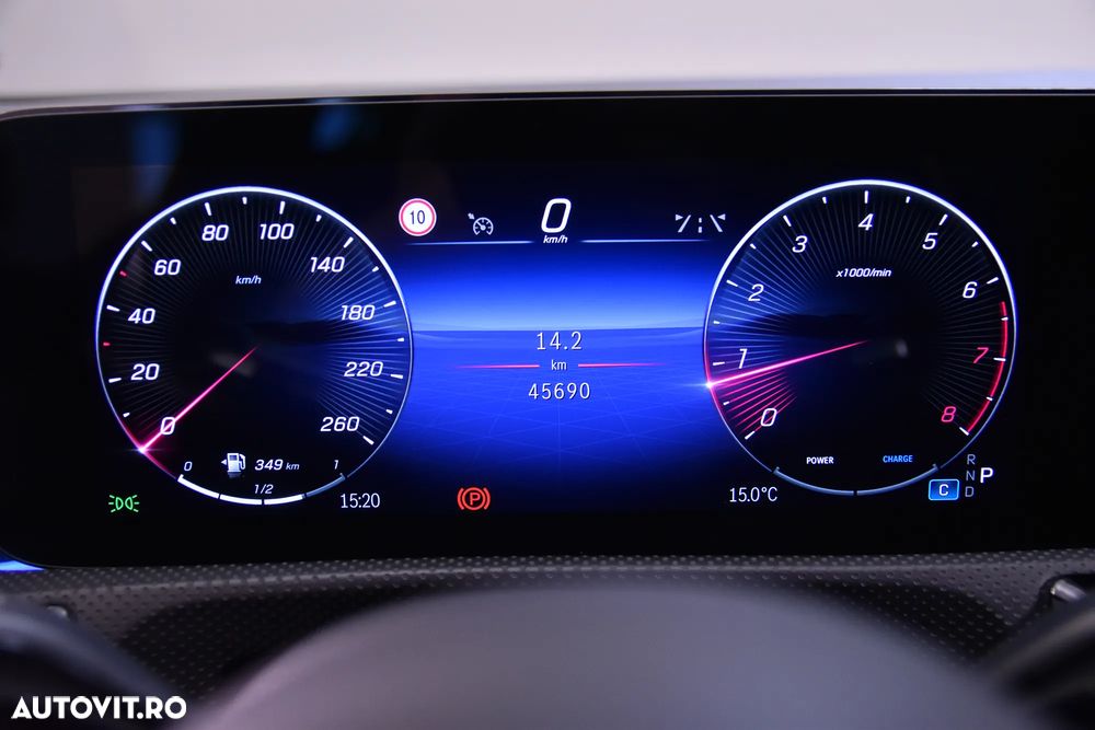 Mercedes-Benz A 220 4MATIC MHEV 8G-DCT - 10