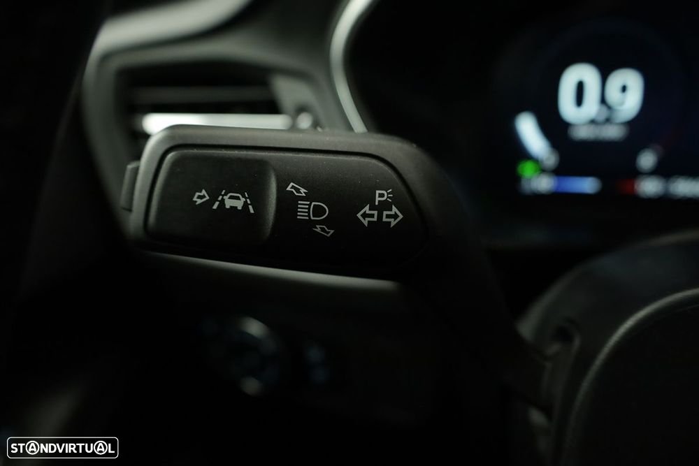 Ford Focus SW - 16