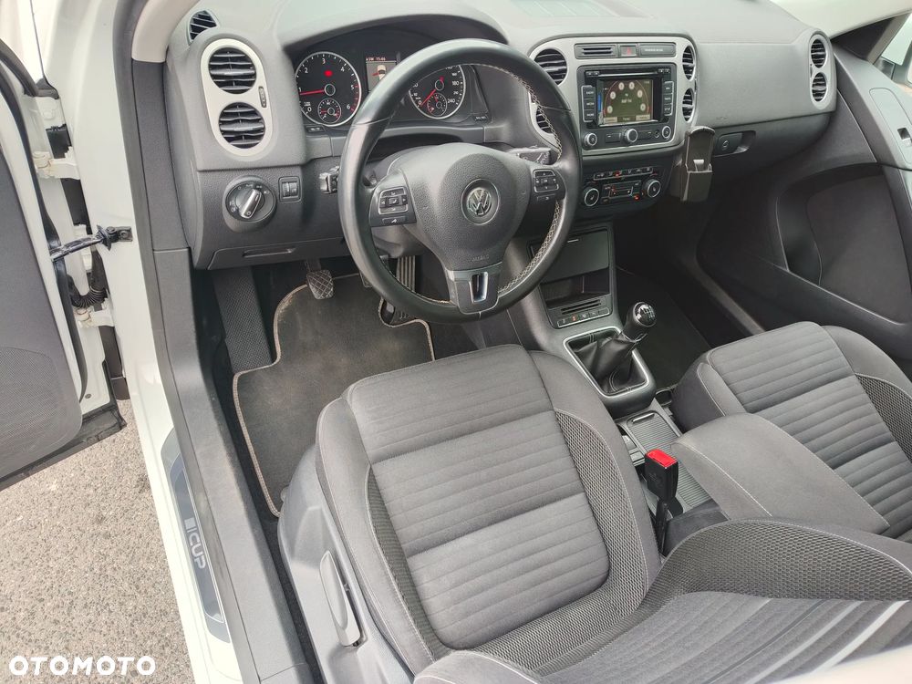 Volkswagen Tiguan 2.0 TDI DPF BlueMotion Technology Cup Sport & Style - 11