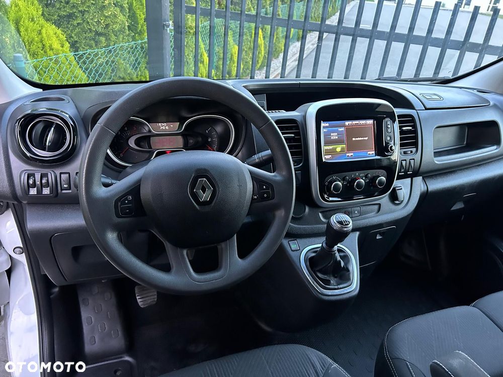 Renault Trafic - 22