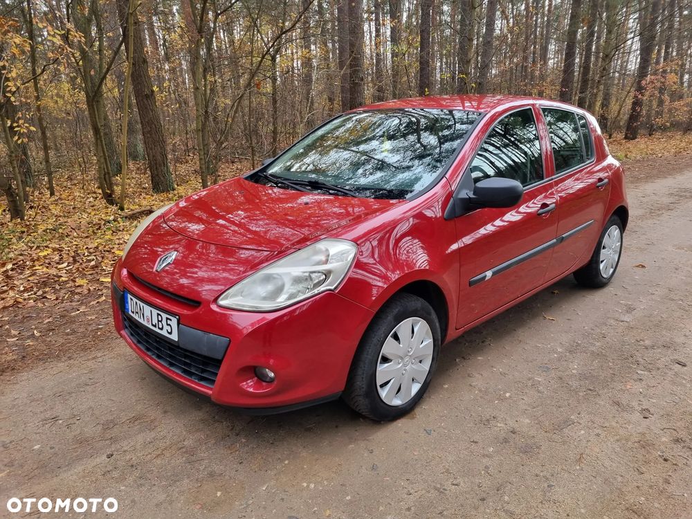 Renault Clio 1.5 dCi Alize - 1