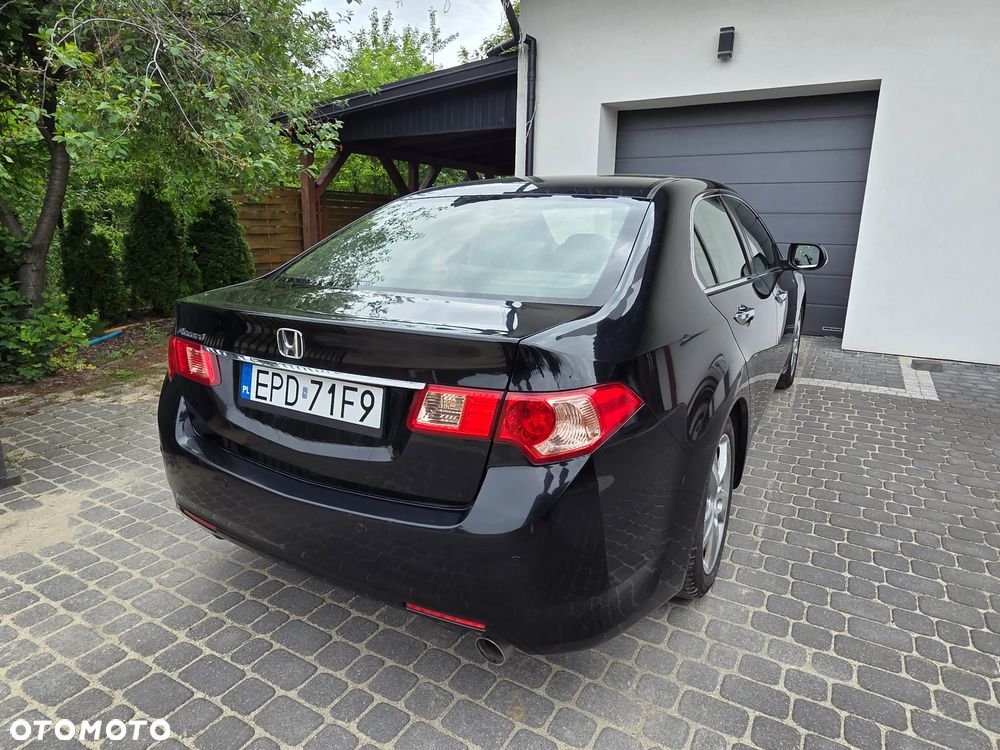 Honda Accord 2.0 Lifestyle Navi - 4