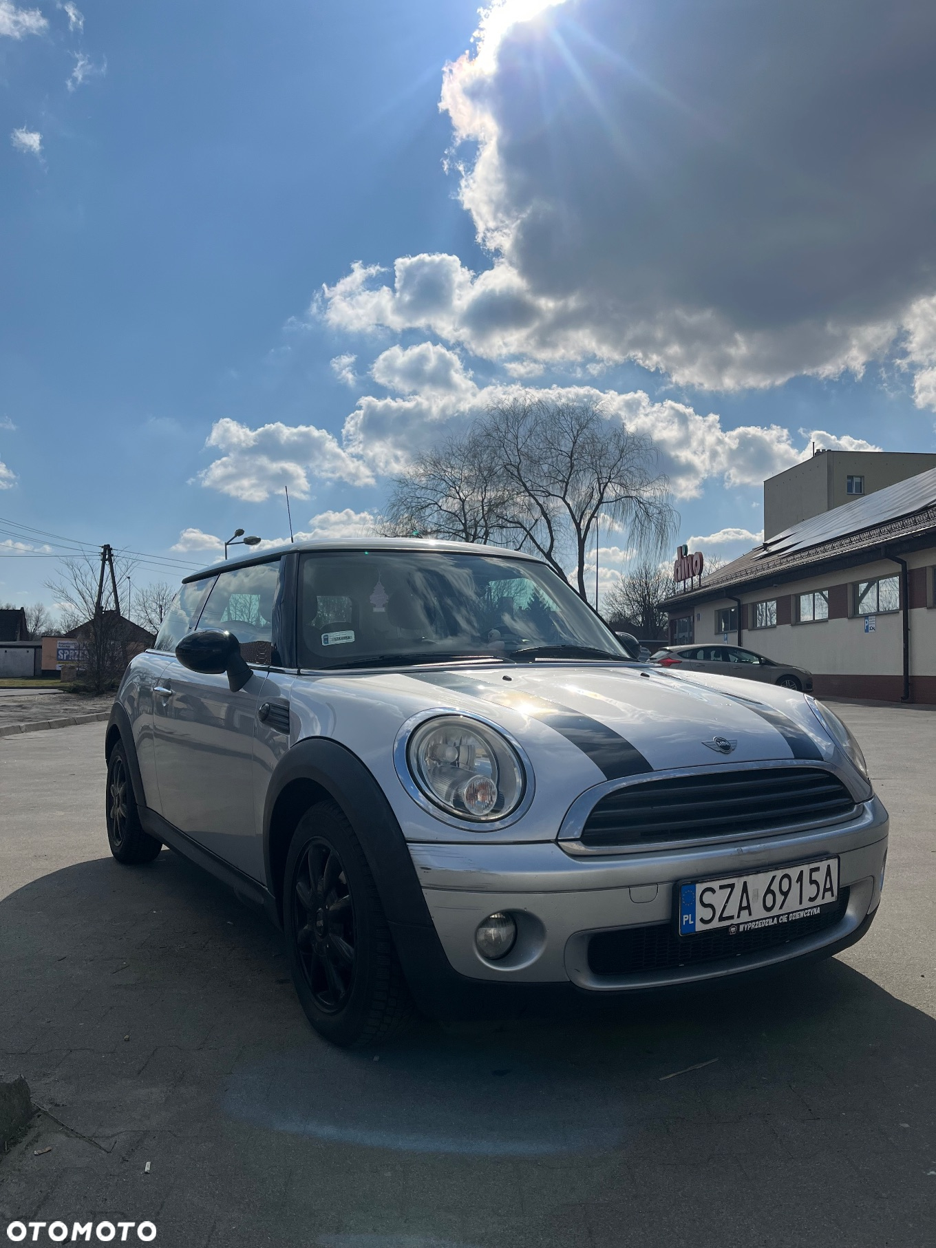 MINI ONE Standard - 2
