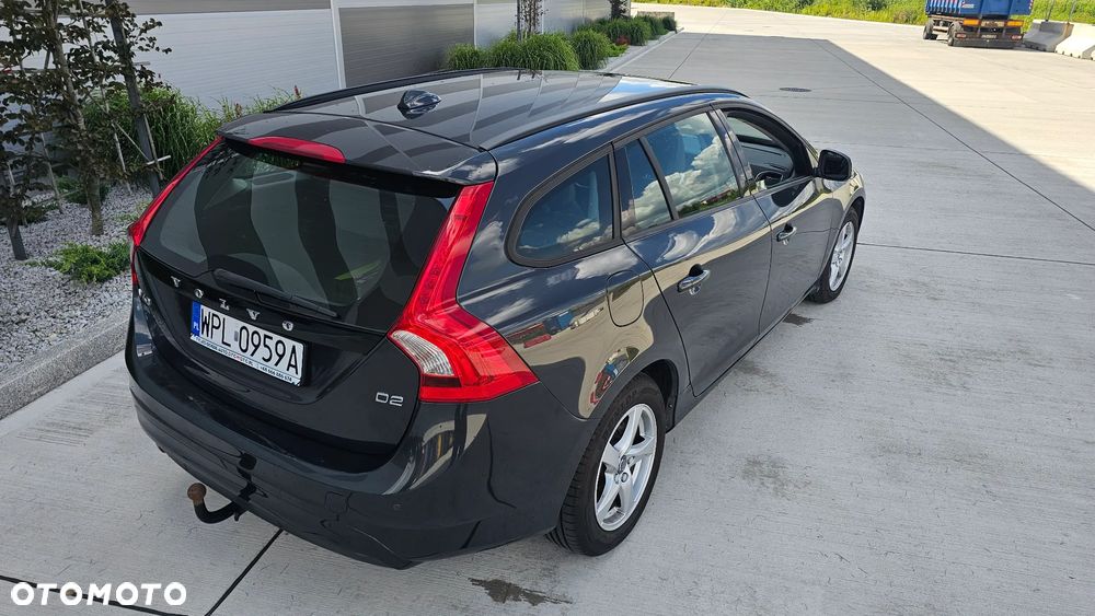 Volvo V60 D2 Drive-E Momentum - 35
