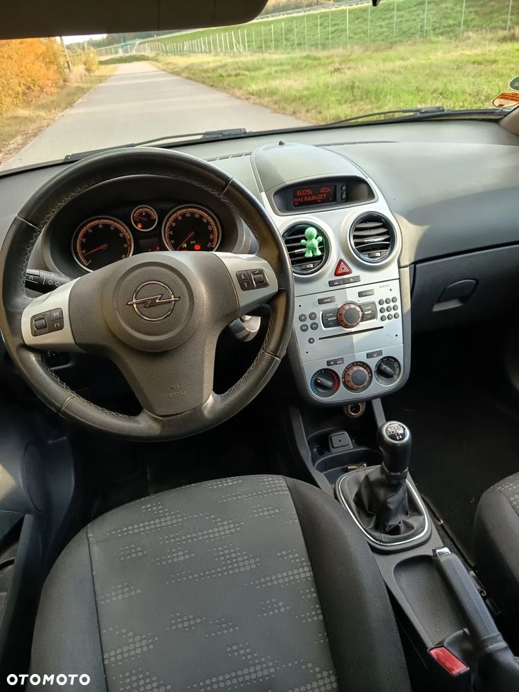 Opel Corsa 1.2 16V Color Edition - 5