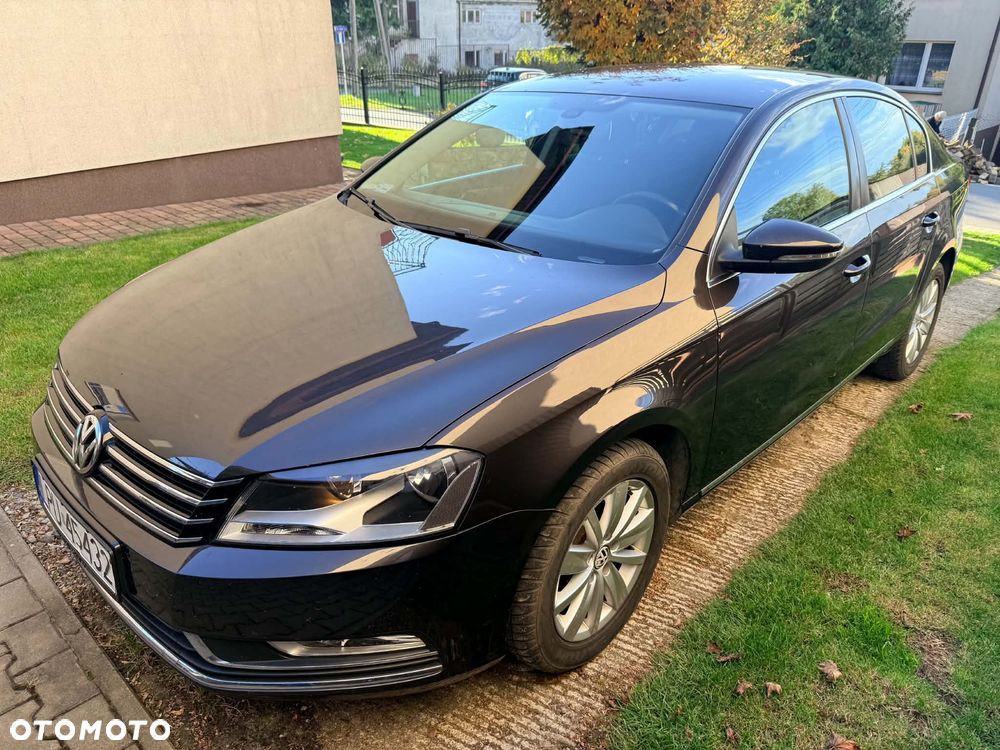 Volkswagen Passat - 7