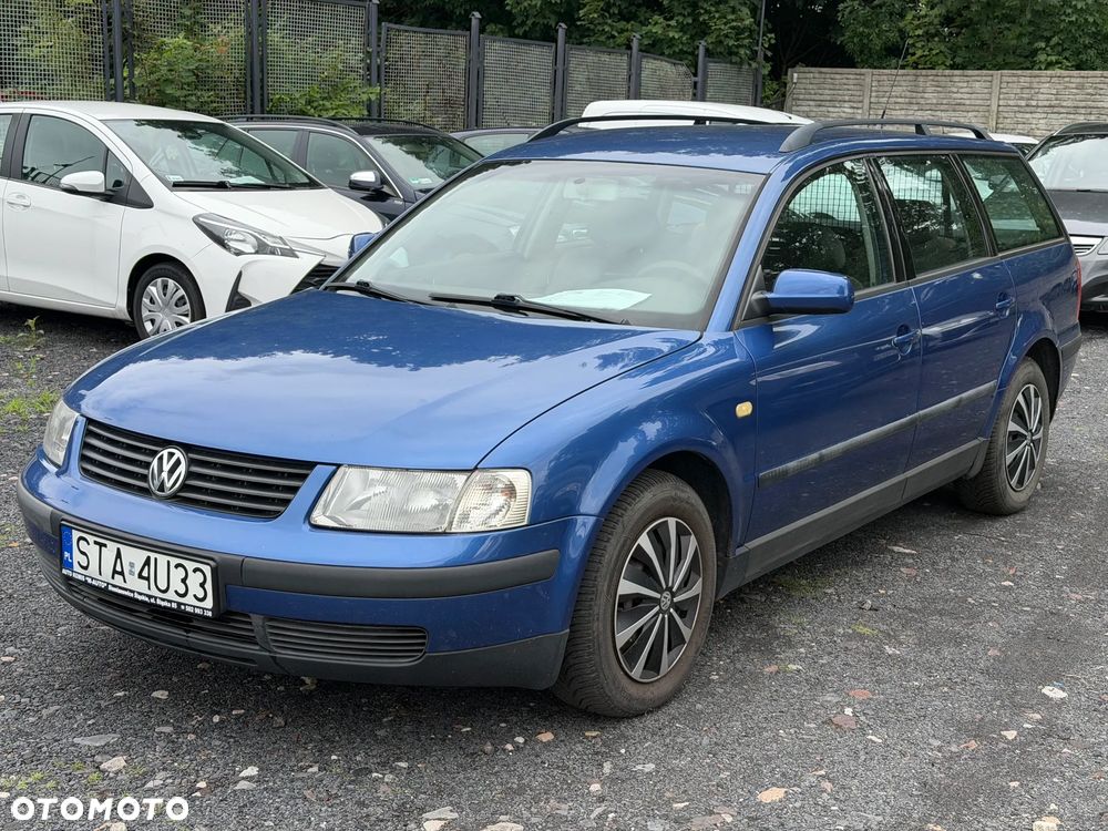 Volkswagen Passat 1.8 Comfortline - 1