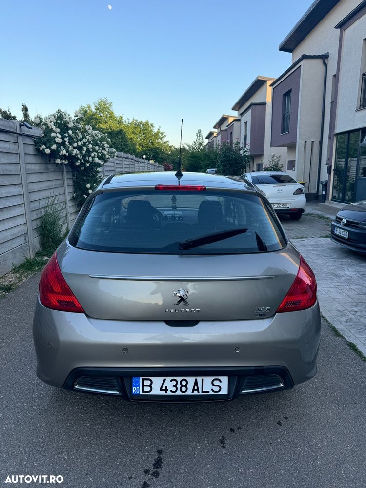 Peugeot 308 - 4