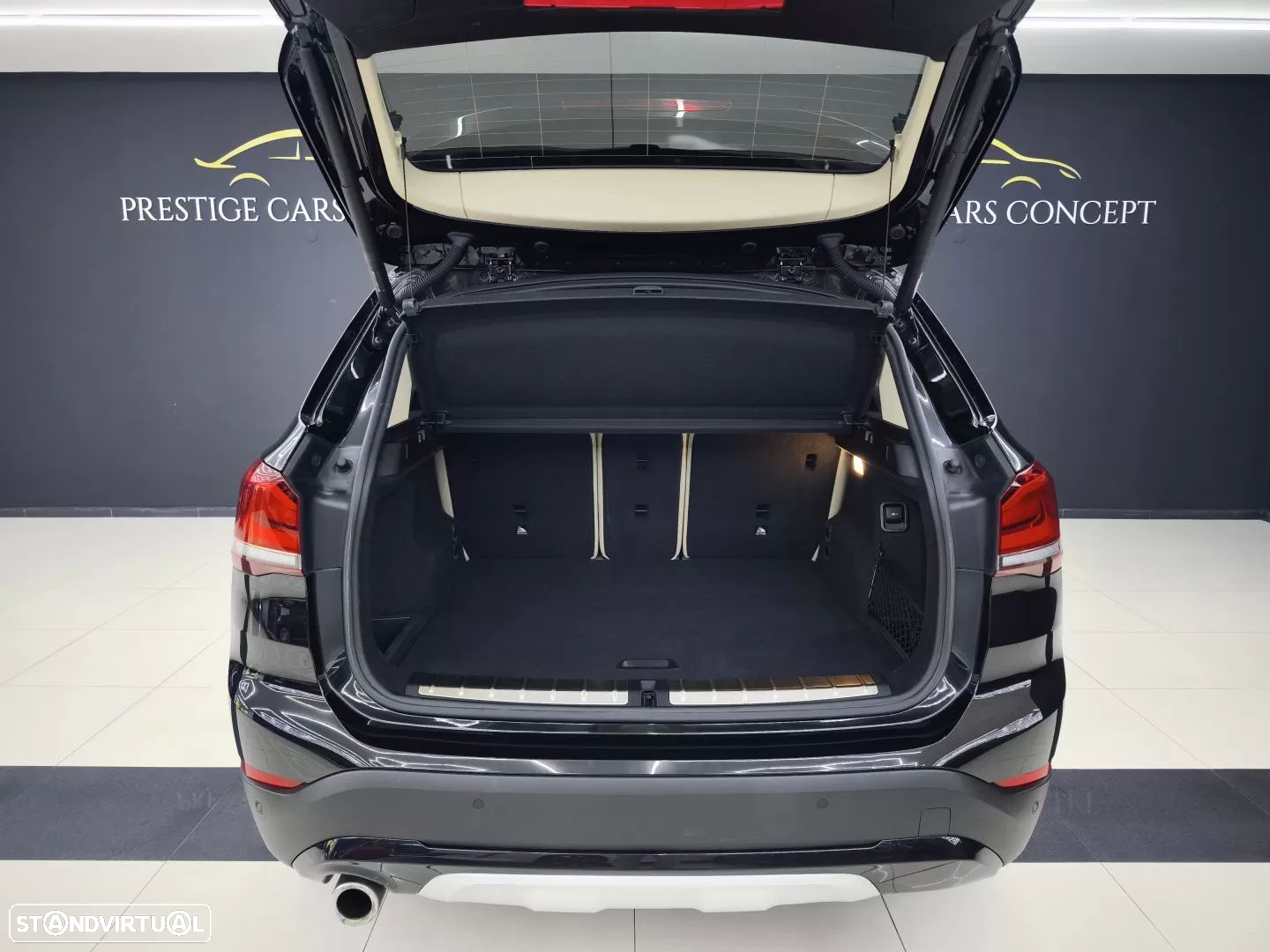 BMW X1 18 i sDrive xLine - 16