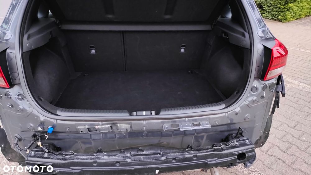 Hyundai i30 - 23