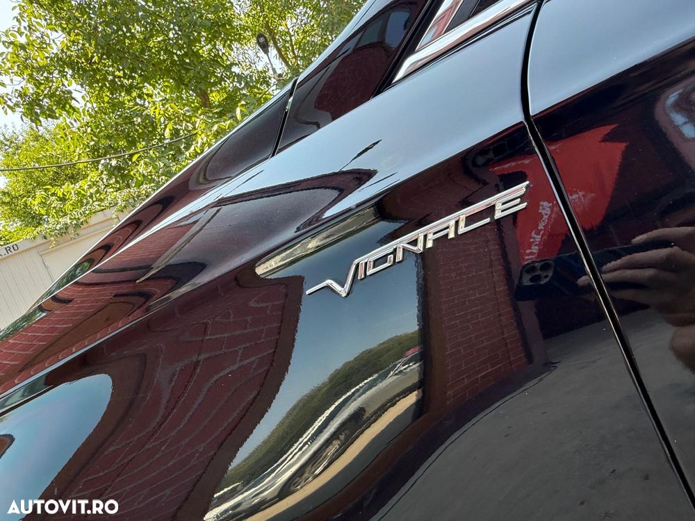 Ford Mondeo Vignale 2.0 Hybrid - 38