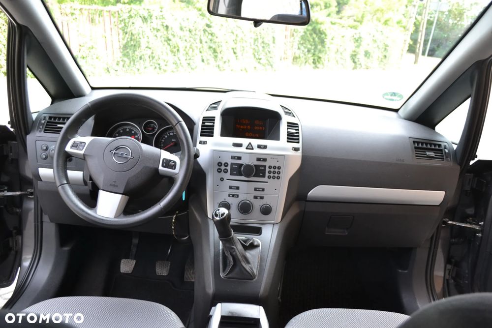 Opel Zafira 1.6 ecoFLEX Family - 26