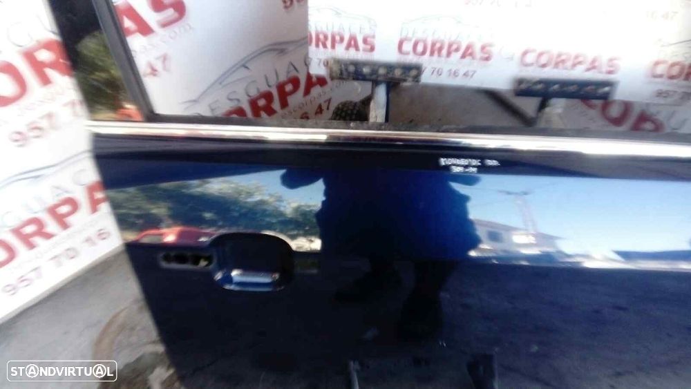 PORTA FRONTAL DIREITA FORD MONDEO III 2006 - - 2