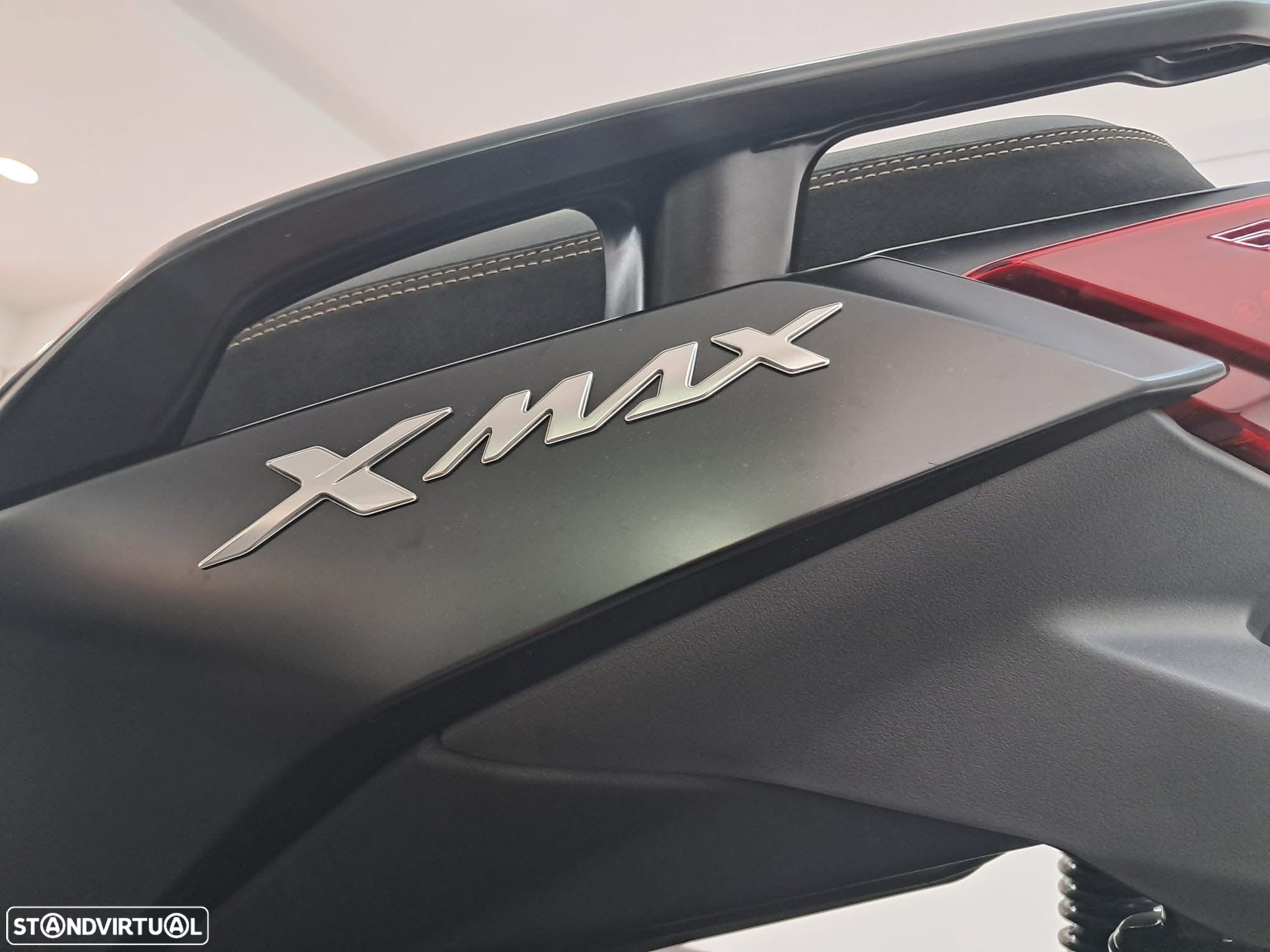 Yamaha NMAX Tech Max - 5