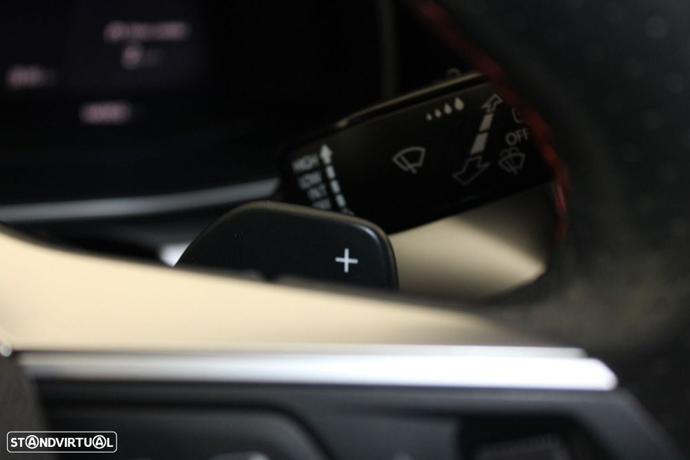 SEAT Leon ST 2.0 TDI FR DSG - 14