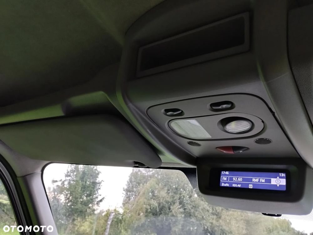 Nissan NV400 - 12