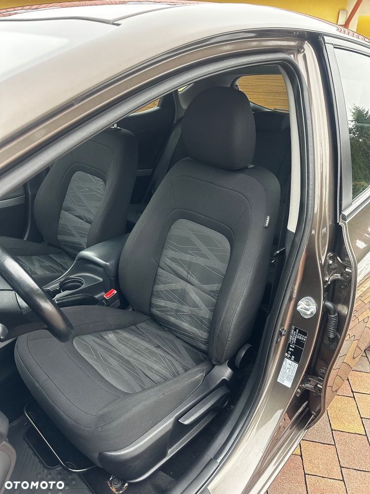 Kia Ceed 1.4 CVVT ISG Dream Team Edition - 15