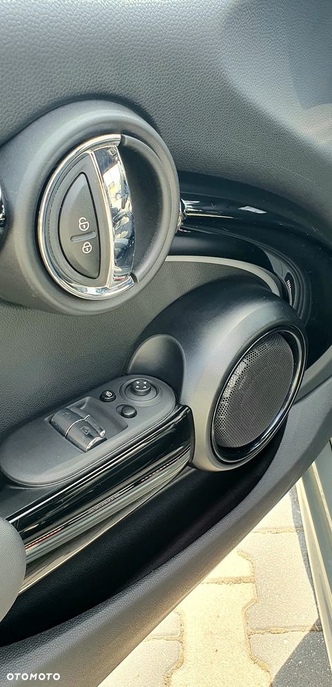 MINI John Cooper Works - 13