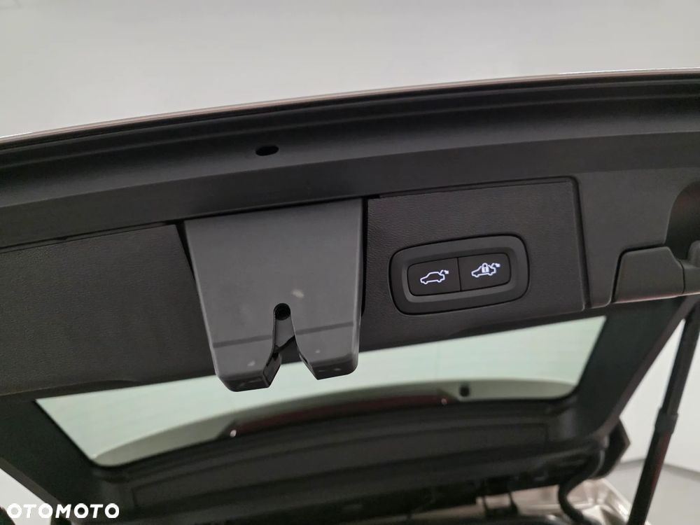 Volvo XC 60 B4 D Geartronic Inscription - 39