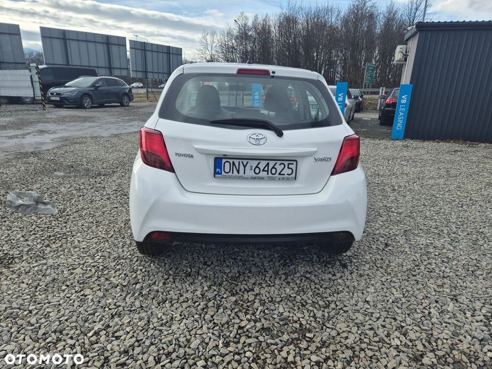 Toyota Yaris 1.33 VVT-i Style - 6
