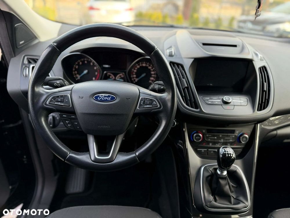Ford Kuga 1.5 EcoBoost FWD Trend - 10