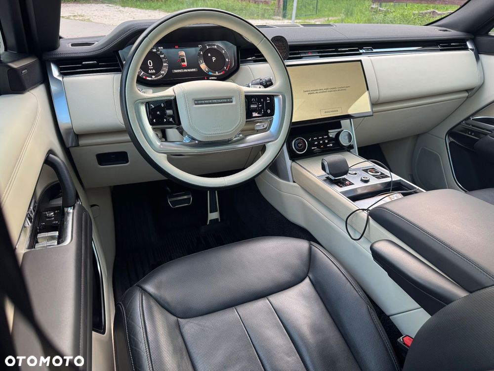 Land Rover Range Rover - 34