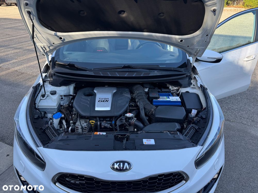 Kia Ceed 1.6 T-GDI GT-Challenge - 34