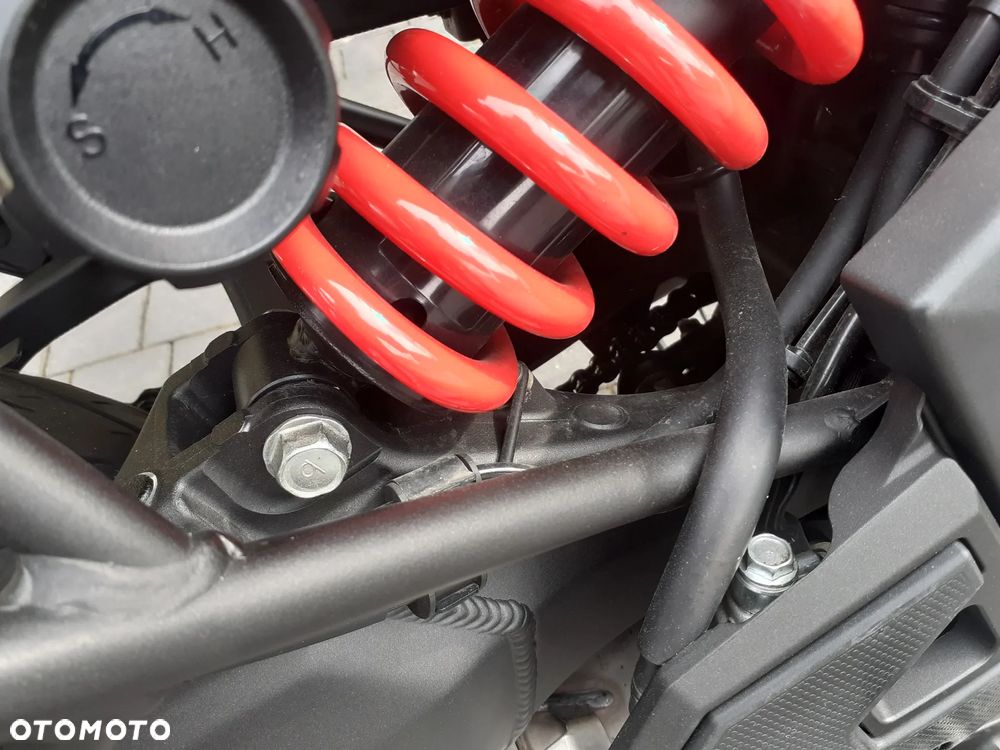 Kawasaki Versys 650 - 23