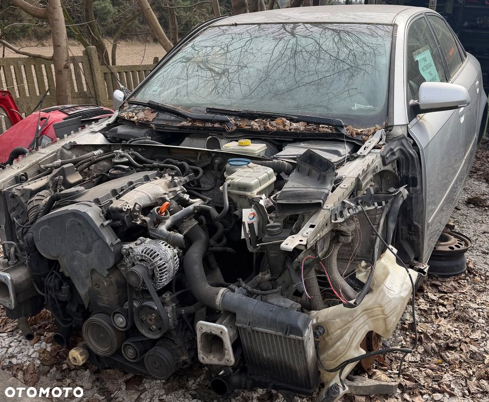 Audi A4 B7 2.0 TDI 140KM BLB 2006 sedan – na części / do rozebrania - 3