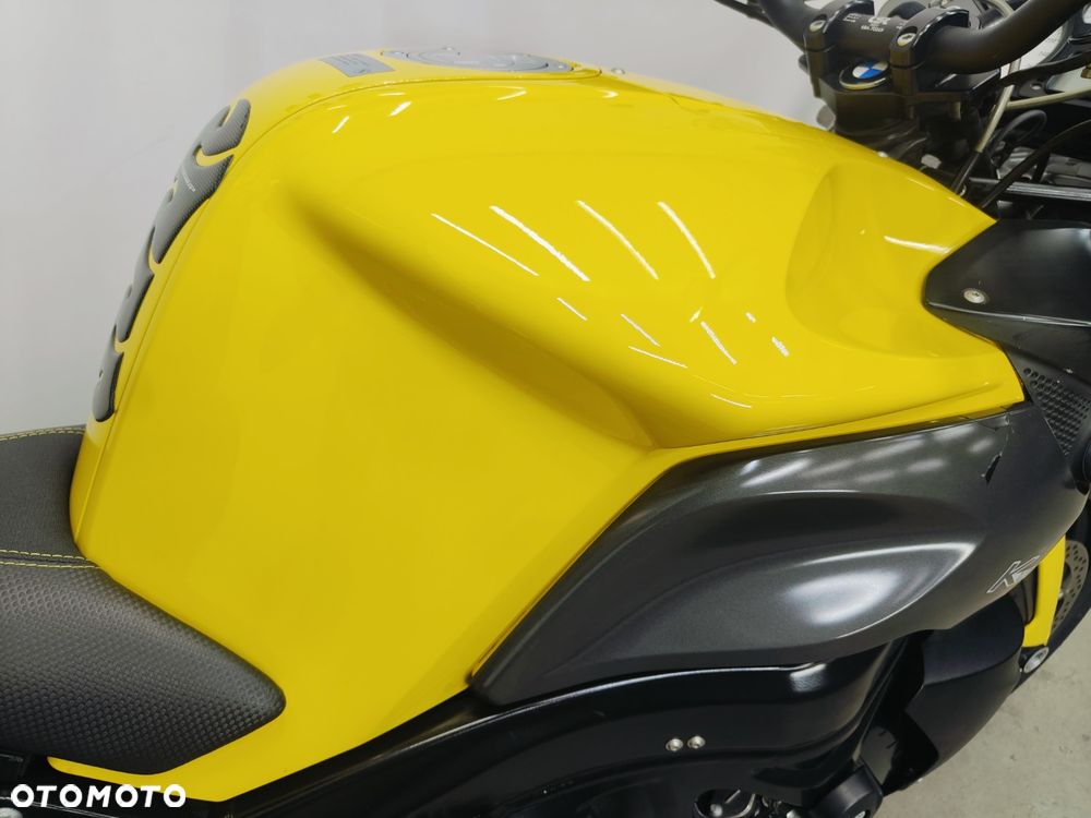 BMW K - 9